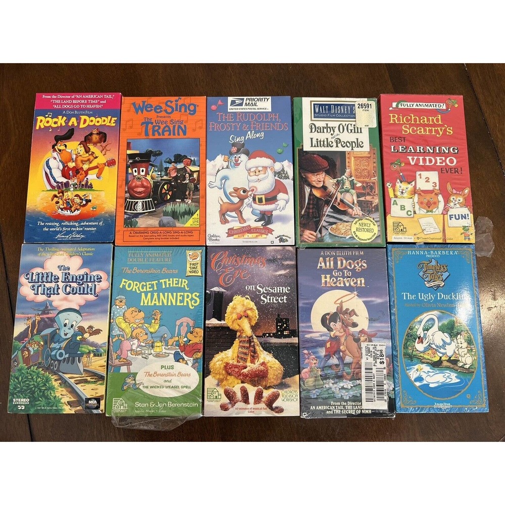 (10) Misc VTG Vhs Berenstain Bear, Sesame Street, Rudolph, Little Engine, Etc